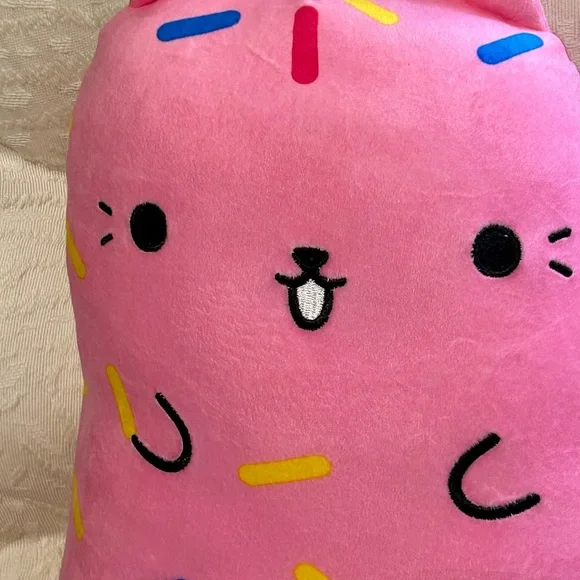 Cats vs Pickles Jumbo Super-Soft Hugging Plush Candi Nana Hugger HTF Rare 20" - Picture 2 of 10